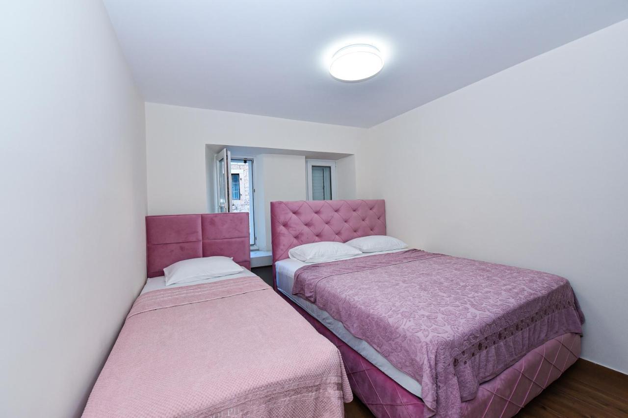 Apartments Galija Petrovac Lux Luaran gambar