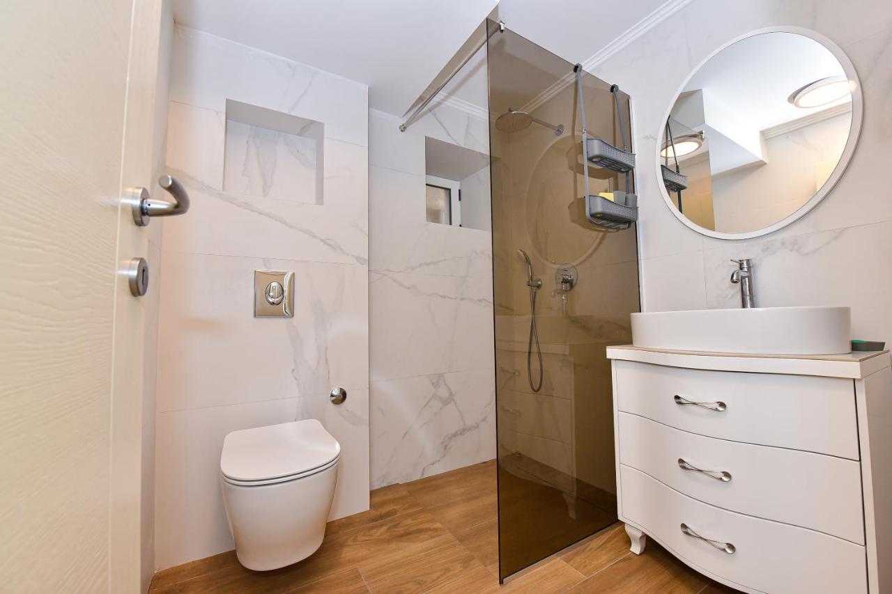 Apartments Galija Petrovac Lux Luaran gambar