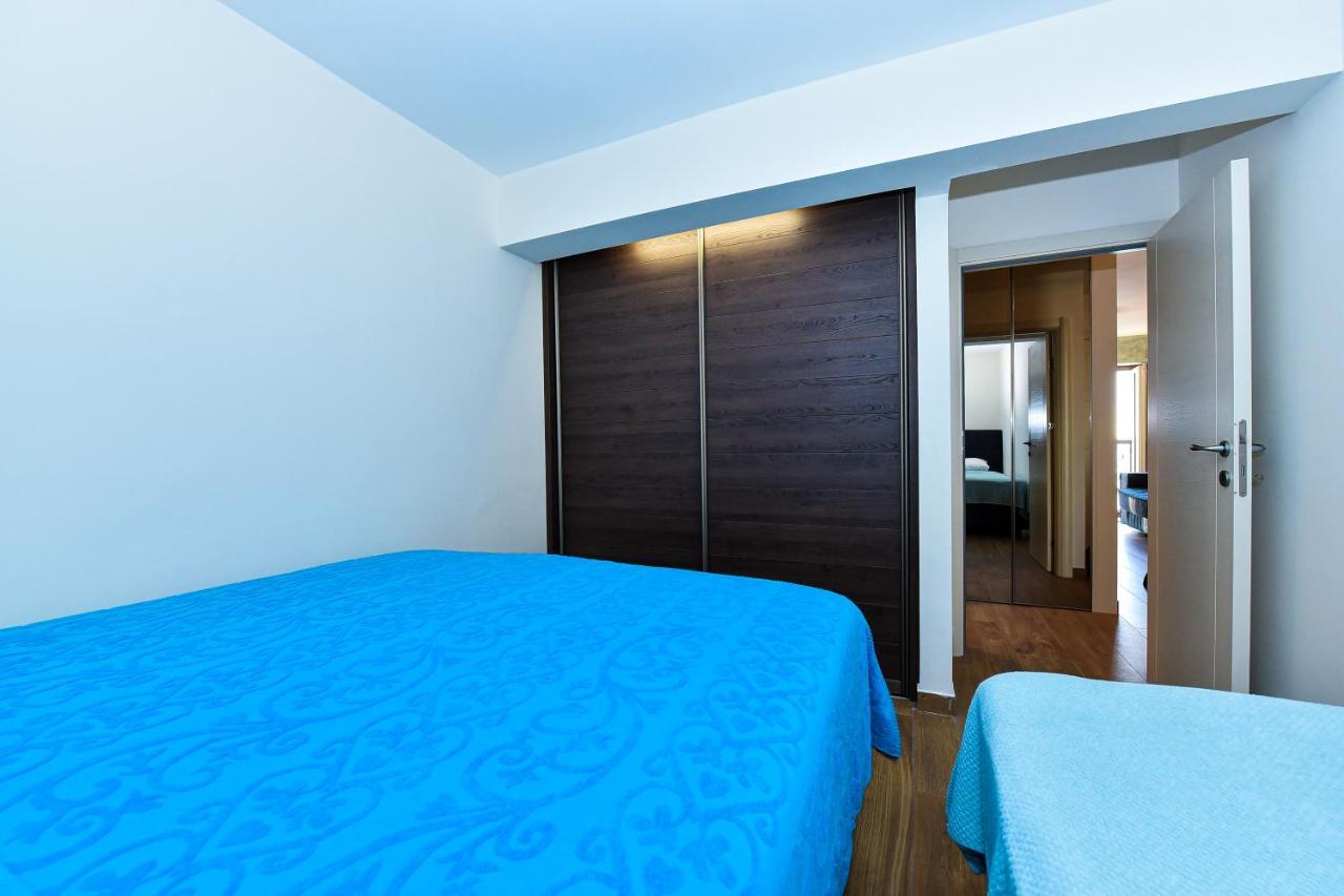 Apartments Galija Petrovac Lux Luaran gambar