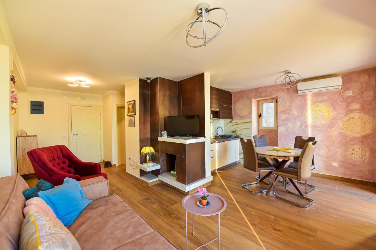 Apartments Galija Petrovac Lux Luaran gambar