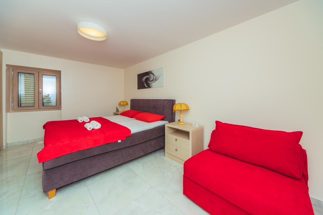Apartments Galija Petrovac Lux Luaran gambar