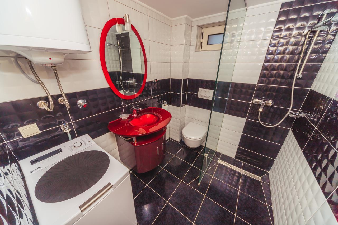Apartments Galija Petrovac Lux Luaran gambar